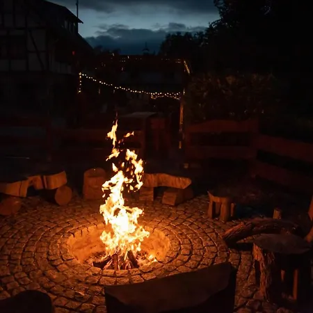 Luxury tent Eponada - Ubernachten Im Tipi